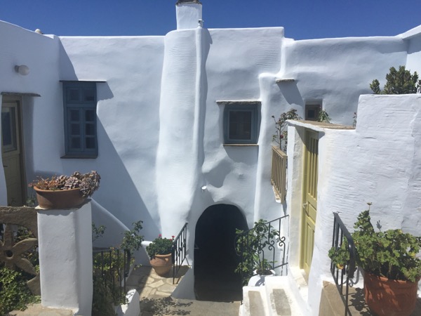 Ten days in Tinos