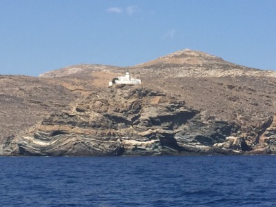 With Finn, Millie and Flemi through the Gulf of Corinth